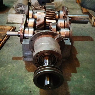 تعمیر گیربکس فولاد مبارکه ی اصفهان